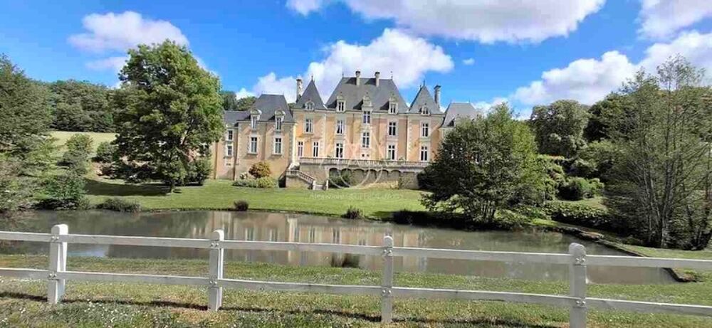 Vente Propriété/Château Château du XIXe siècle avec un parc de 75 ha, situé à proximité immédiate de Poitiers Poitiers