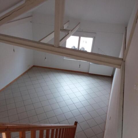  Appartement � louer 5 pi�ces 95 m�