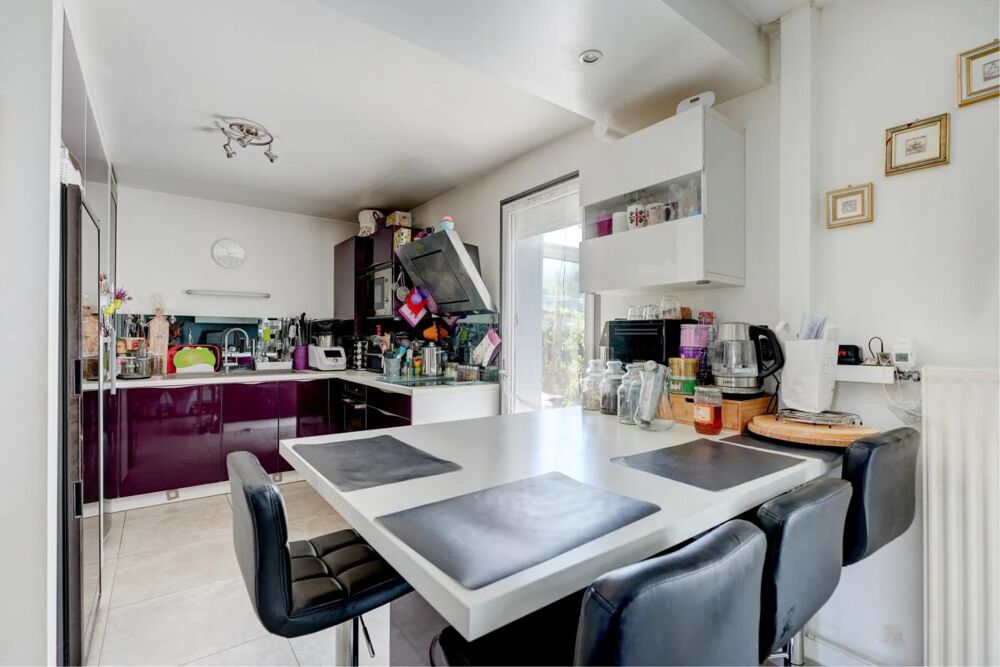 Maison de 4 pièces de 85 m² à Vaulx-en-Velin