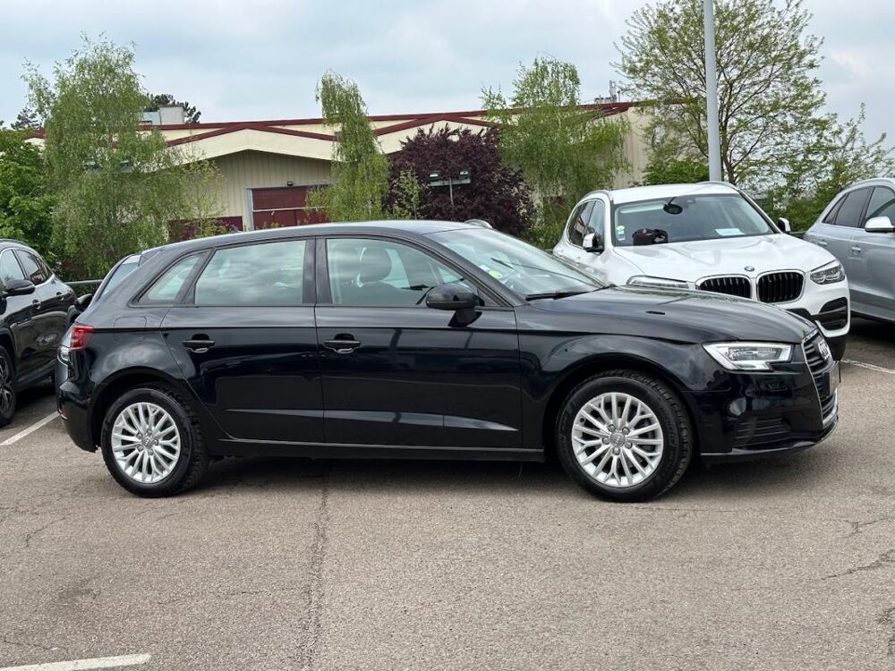 A3 III (2) SPORTBACK 1.6 TDI 116 BUSINESS LINE 2018 occasion 78240 Chambourcy