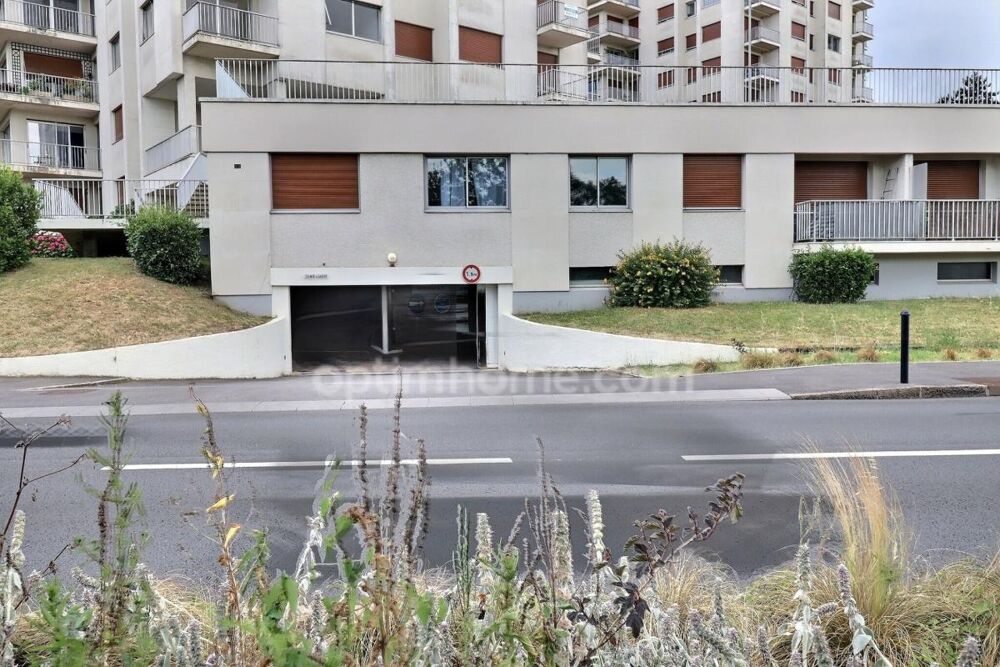 Vente Parking/Garage Parking couvert et sécurisé de 11 m² – Saint-Sébastien-sur-Loire (Pas Enchantés) Saint sebastien sur loire