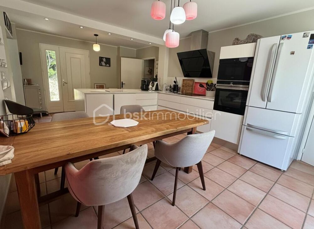 à vendre  Villa Savasse (26740)