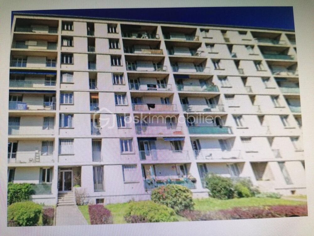 Appartement 4 pièces 70 m² · à Grenoble · 70 m² · 114 000 €