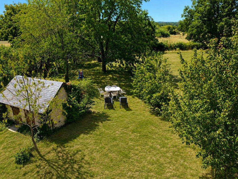 Vente Maison Deux gîtes entièrement meublés de charme à Chitray - 99 000 Chitray