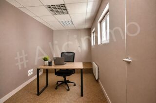  Immeuble à vendre 7 pièces 177 m²