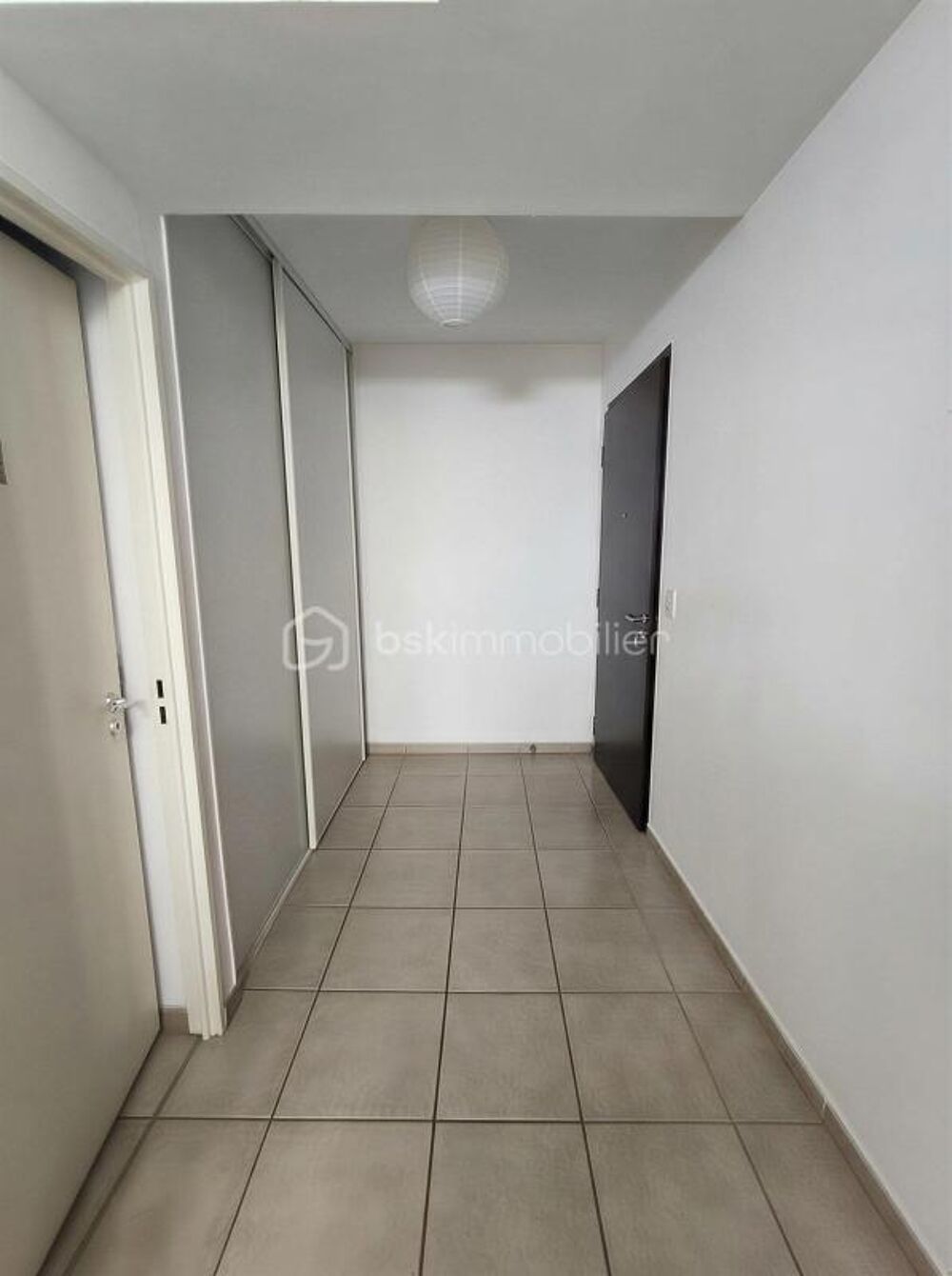 Vente Appartement ? SAINTE-CLOTILDE – T3 LUMINEUX AVEC BELLE VARANGUE – AUCUN TRAVAUX ! Saint denis