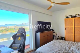  Appartement � vendre 4 pi�ces 121 m�