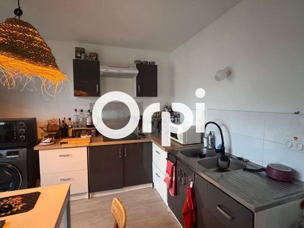 Location Appartement Appartement À Louer - 2 chbs Viriville