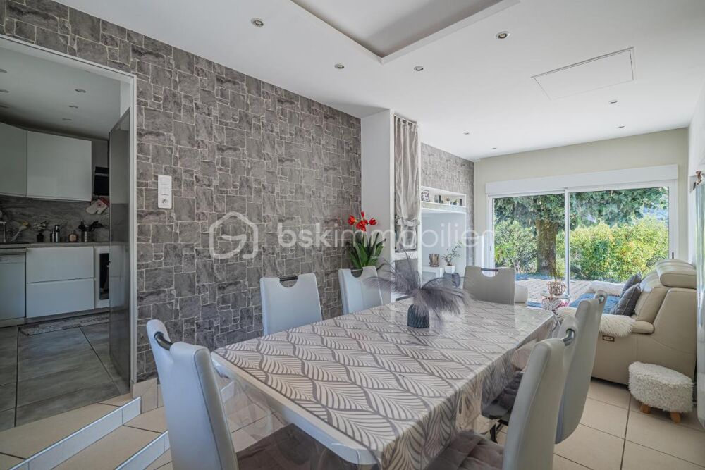 Vente Maison Maison de plain-pied – 3 chambres – Terrain constructible de 1 485 m² – Vue dégagée La biolle