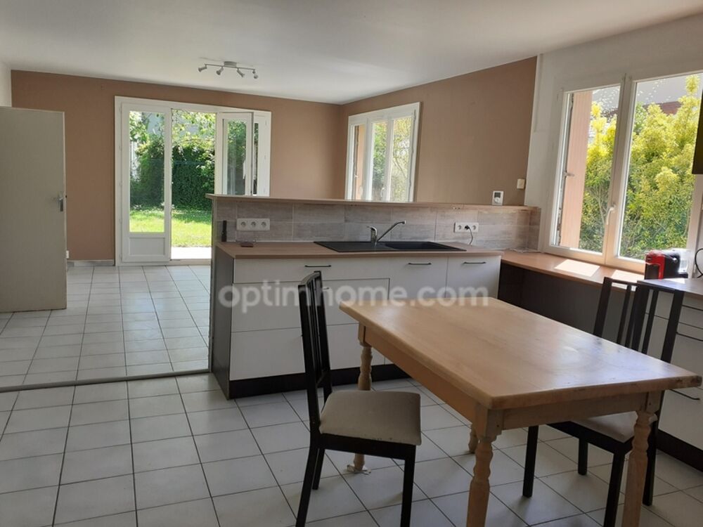 Nouvelle affaire à GRIGNY-SUR-RHONE, grande villa de 220 m2, 2 appartements