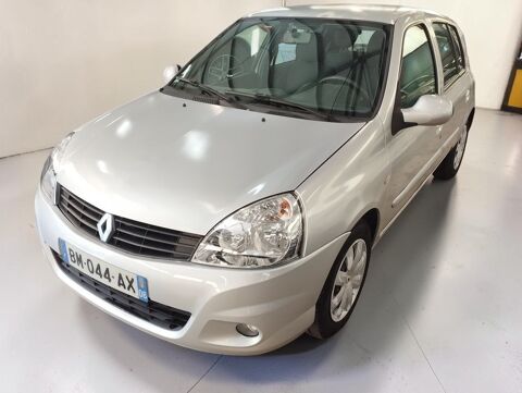 Renault Clio 1.5 DCI 85 CAMPUS.COM 5P 2011 occasion Saint-Jeannet 06640