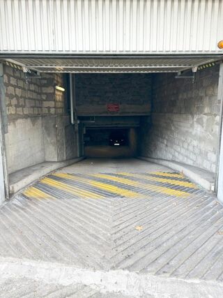  Parking / Garage à vendre 