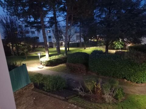   Appartement de 47m2 � louer sur Boussy St Antoine Appartement - 2 pi�ce(s) - 47 m�