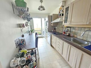  Appartement � vendre 4 pi�ces 84 m�