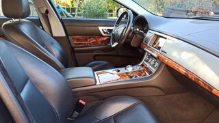 XF 3.0 D 240 BVA R-Sport 2015 occasion 01990 Chaneins