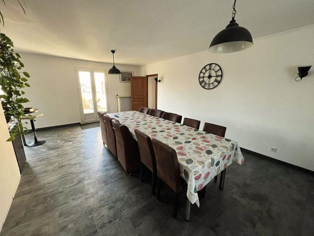 Maison Tourtoirac 9 pièce(s) 230 m2