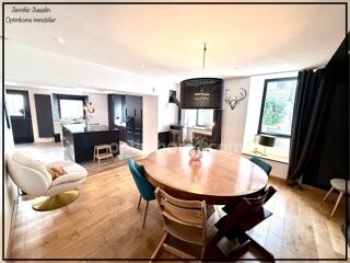  Maison  vendre 10 pices 300 m