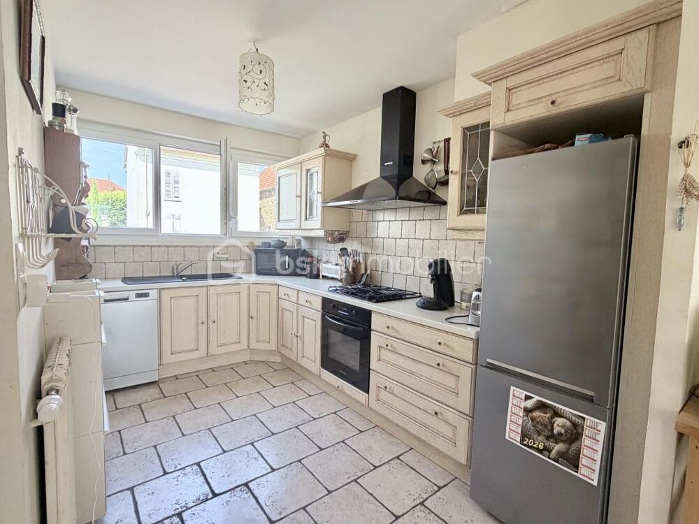 MEAUX CENTRE  Maison familiale 4 chambres avec jardin et garage à 15 min de la gare