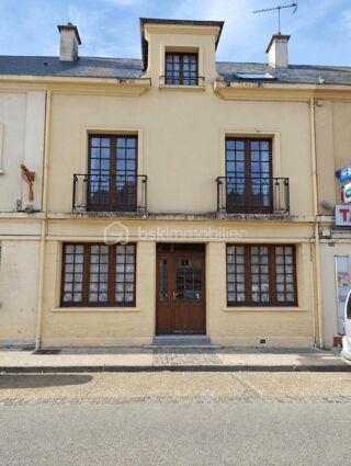 Vente Maison Grande maison de ville avec cour Trun