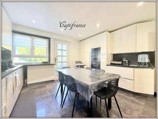  Maison � vendre 7 pi�ces 179 m�