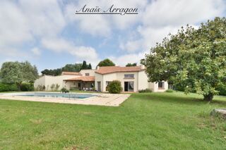  Villa � vendre 6 pi�ces 275 m�