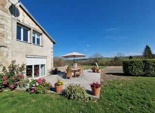  Propriété/château à vendre 5 pièces 140 m²