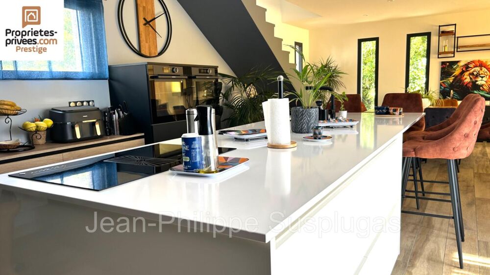 à vendre  Maison Saint-Cyr-sur-Mer (83270)