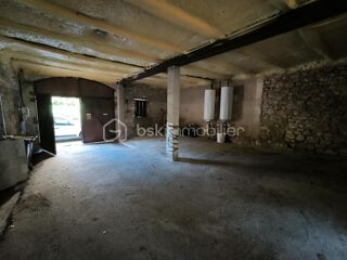  Immeuble � vendre 6 pi�ces 126 m�