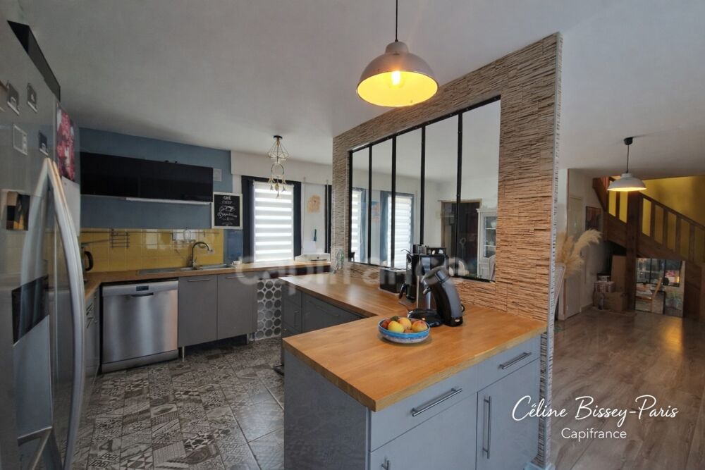 Vente Maison Maison 6 pièces, 4 chambres, 812M2 Terrain, 1 Garage, MESNIL SAINT LOUP (10) Mesnil saint loup