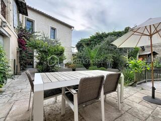  Maison � vendre 7 pi�ces 230 m�