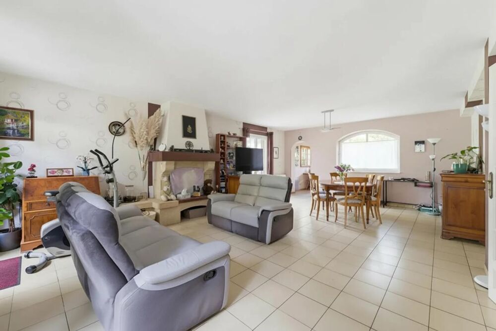 Vente Maison Maison familiale 7 pièces à Sadirac avec piscine Sadirac