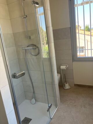  Appartement à louer 2 pièces 42 m²