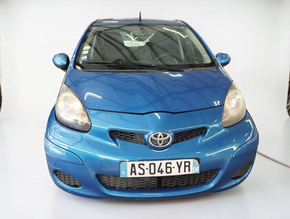 Aygo 1.0 VVT-I 68 CONFORT 5P 2010 occasion 06640 Saint-Jeannet