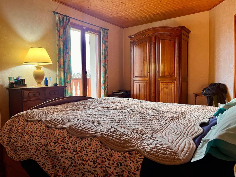 � vendre  Maison Chevry (01170)