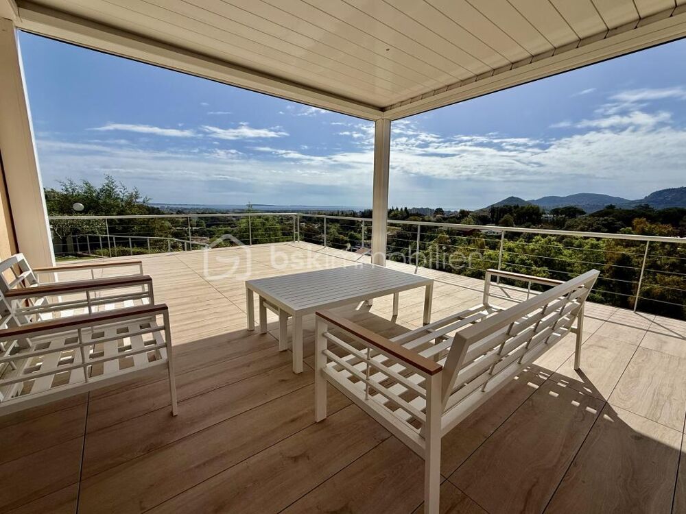 Coup de coeur à Mandelieu, maison vue mer et terrasse panoramique de 125m2