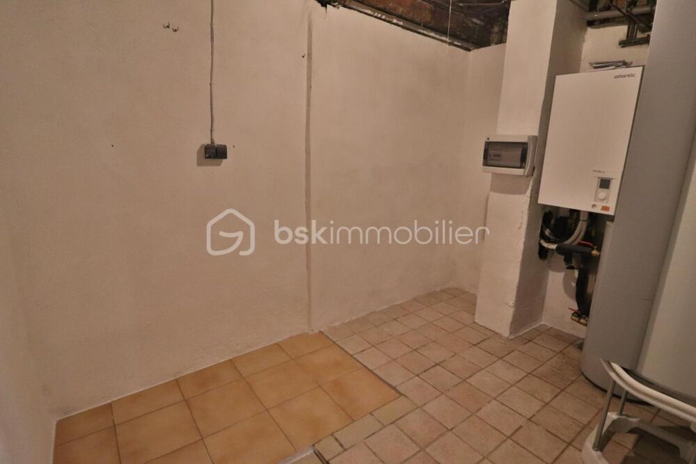 Location Maison Maison de village R+2, 4 chambres Montfrin