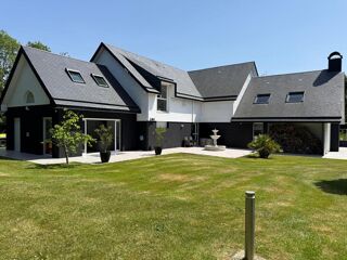 Villa à vendre 7 pièces 240 m²