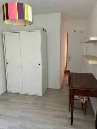  Appartement à louer 1 pièce 10 m²