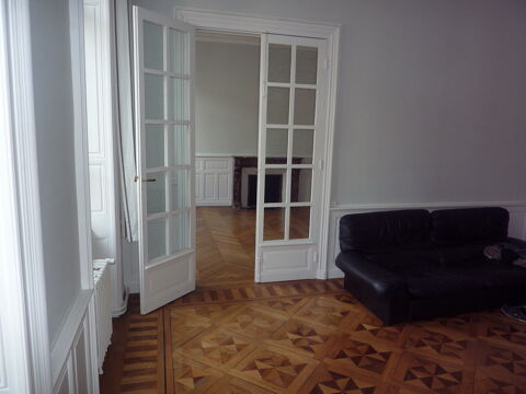  Appartement � louer 5 pi�ces 131 m�