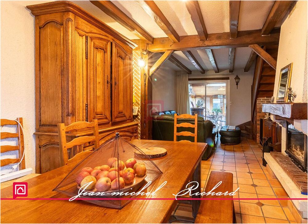 Vente Maison Maison Solognote 6 pièce(s) 210m2 Gy en sologne
