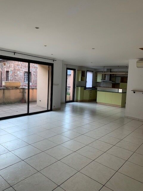   LOCATION T5 MARCILLAC SANS FRAIS D'AGENCE Appartement - 5 pi�ce(s) - 154 m�