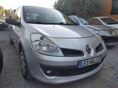 Clio III 1,5 DCI 70CV AUTHENTIQUE 2007 occasion 13510 &Eacute;guilles