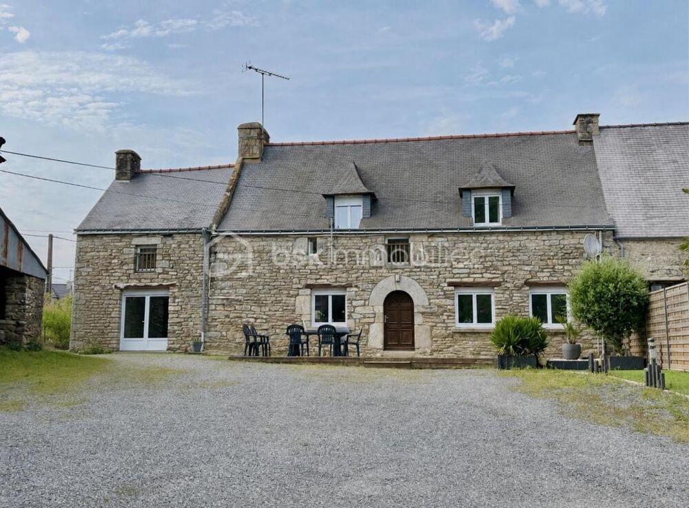 Vente Maison Ensemble immobilier de caractère - Maison d'habitation et deux dépendances en pierre à rénover Serent