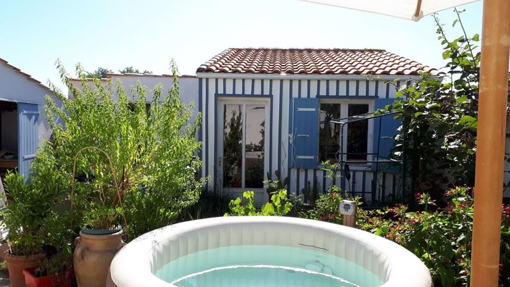Vente Maison Charente Maritime (17), A vendre St-PIERRE OLERON charmante maison pêcheur P3 98m² plain-pied sur Terrain de 687m² Saint pierre d oleron