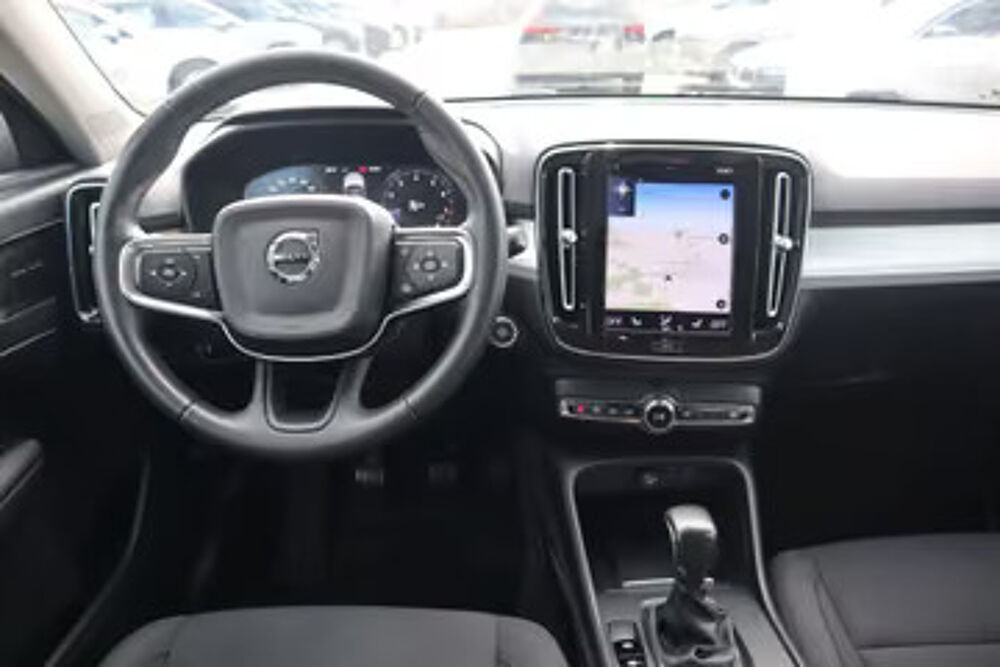XC40 T3 Momentum Pro 2020 occasion 33000 Bordeaux