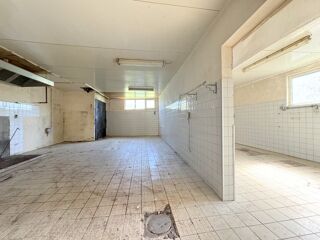  Immeuble  vendre 8 pices 480 m
