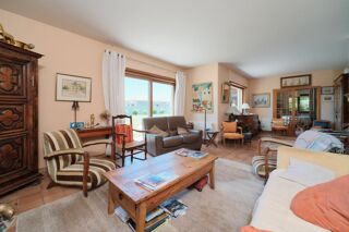  Villa à vendre 8 pièces 200 m²