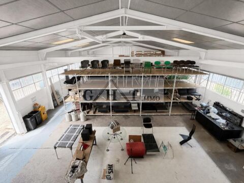   ENTREPÔT DE 350 M² À LOUER À NOISY-LE-SEC 