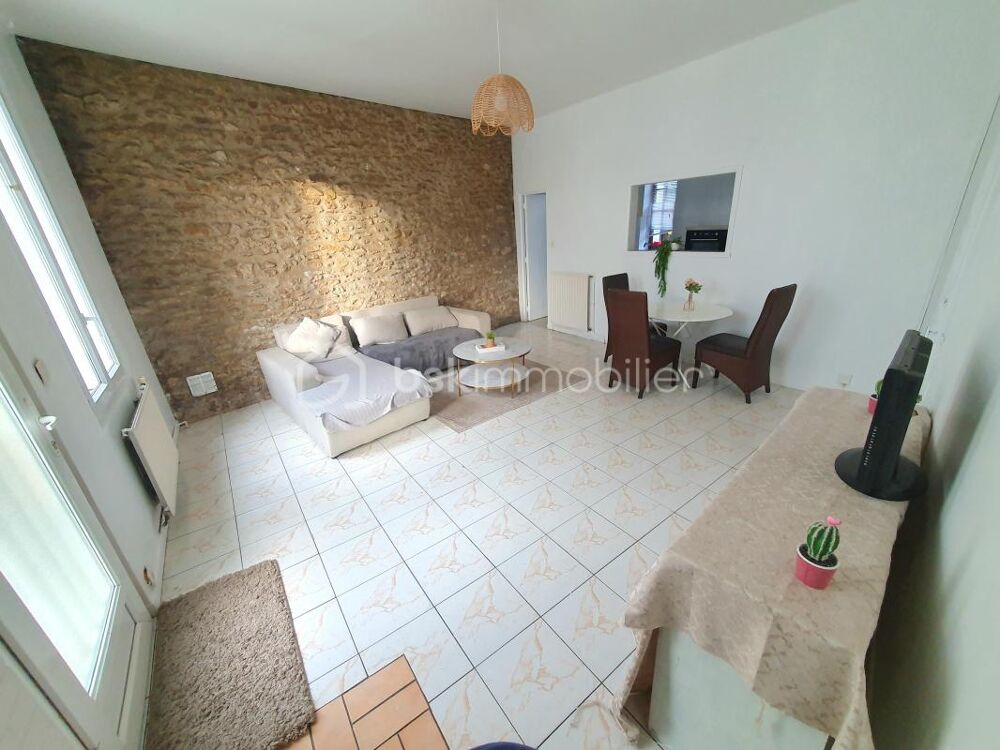 Vente Appartement APPARTEMENT 3/4 PIECES AVEC TERRASSE, 2 GRENIERS ET UNE GRANDE CAVE Corbeil essonnes