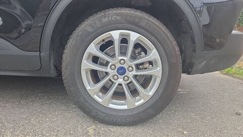 Kuga 2.5 Duratec 190 Flexifuel Hybrid CVT Titanium - Automatique 2023 occasion 78000 Versailles